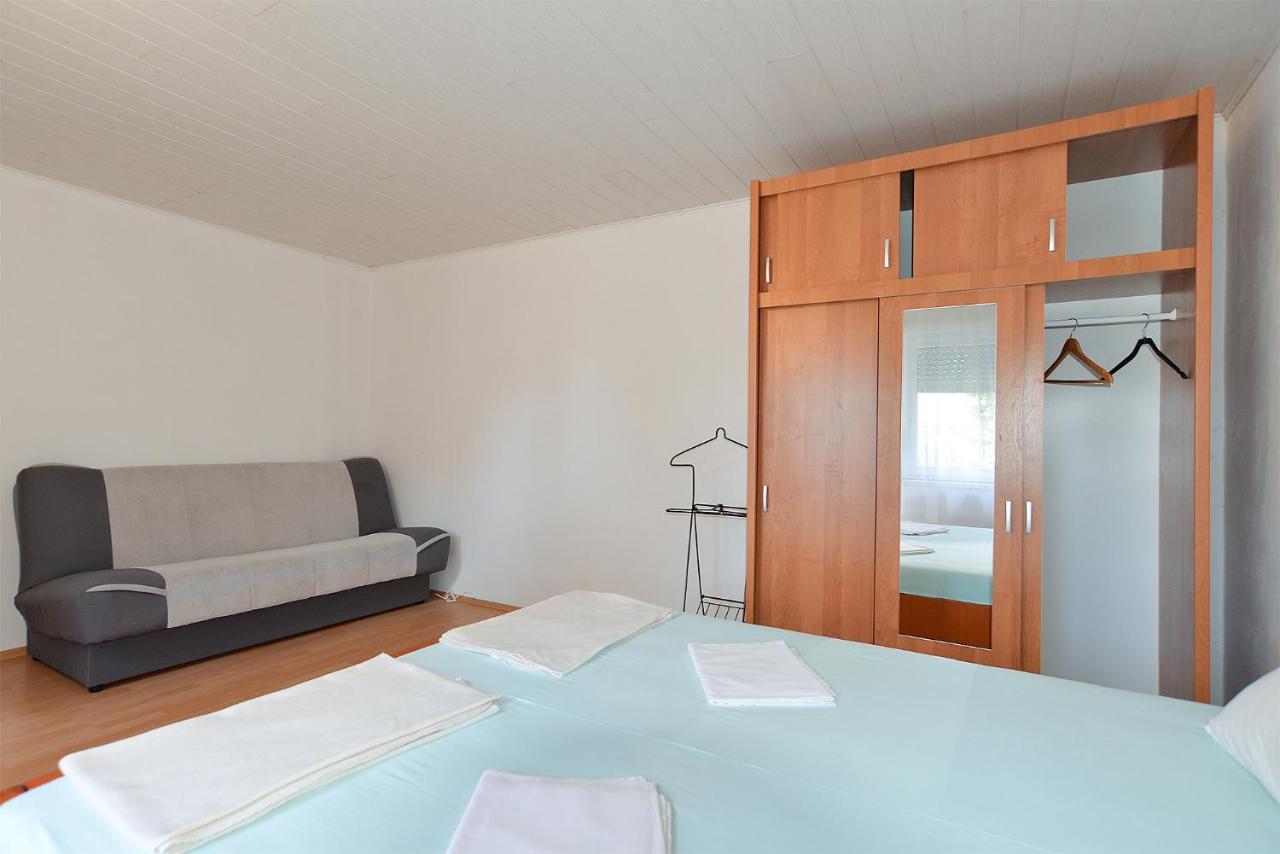 Apartment Bozo 1631 Fažana Kültér fotó