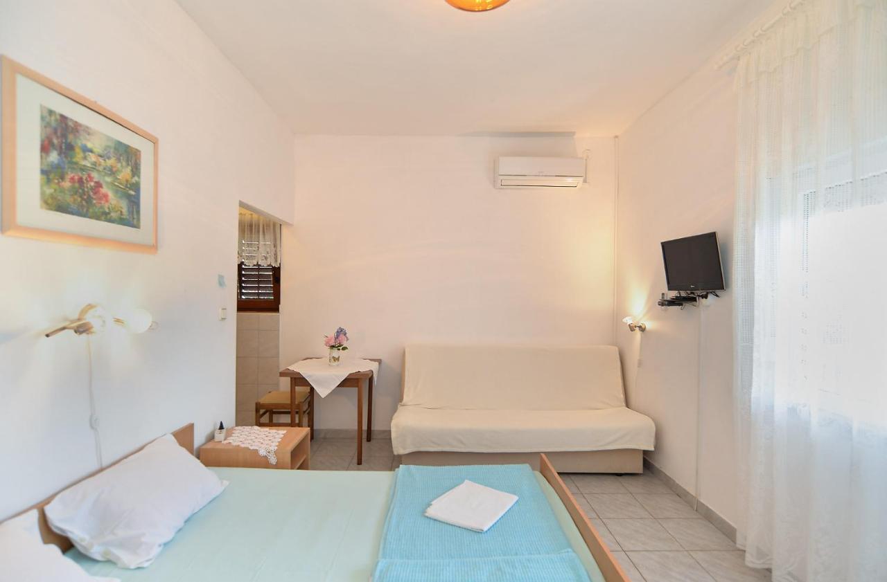 Apartment Bozo 1631 Fažana Kültér fotó