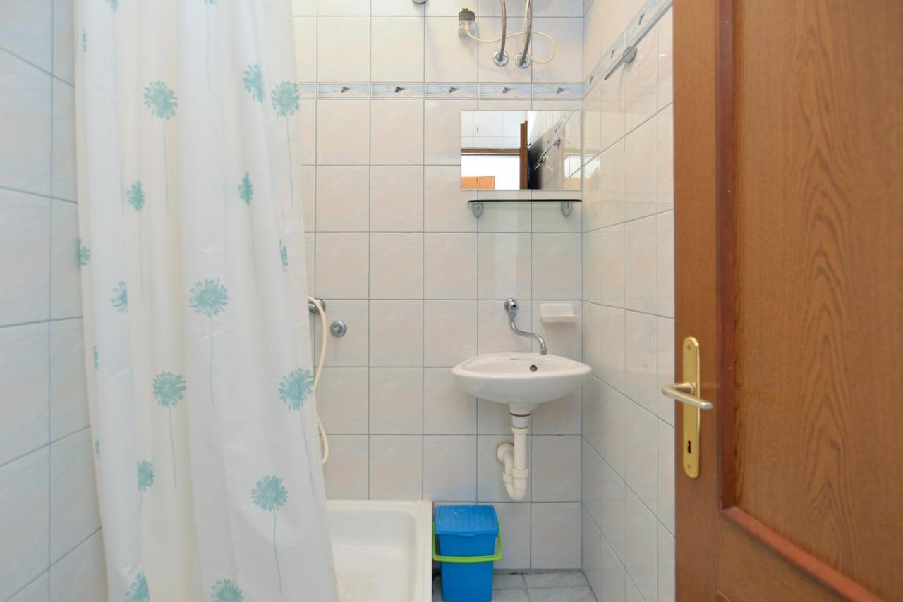 Apartment Bozo 1631 Fažana Kültér fotó
