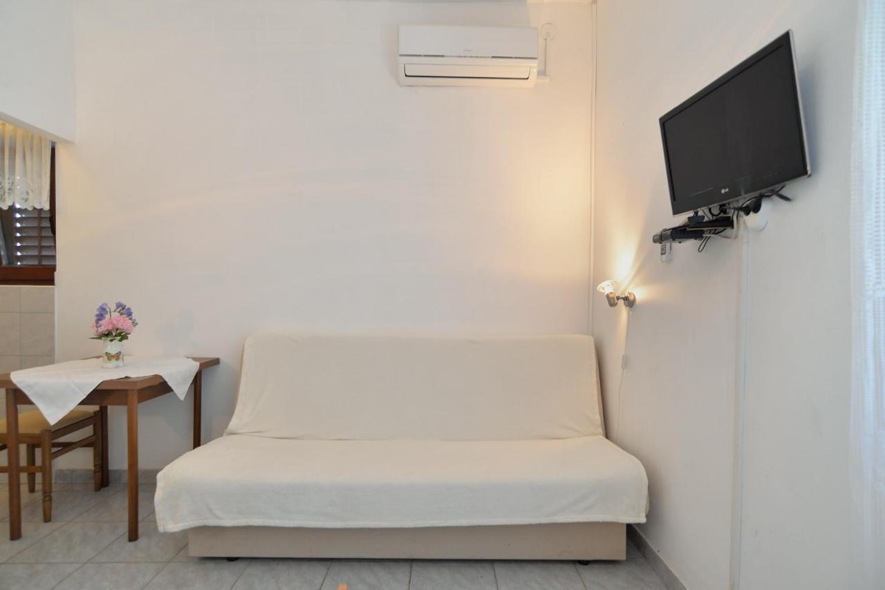 Apartment Bozo 1631 Fažana Kültér fotó